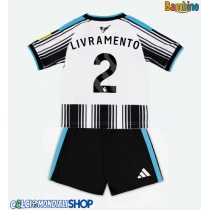 Maglie da calcio Newcastle United Tino Livramento #2 Prima Maglia Bambino 2026-27 Manica Corta + Pantaloni corti)